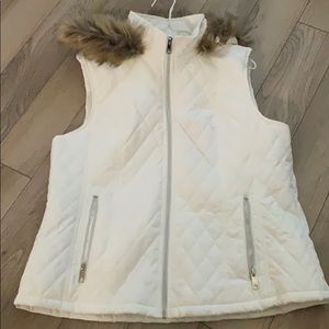 Black Rivet Sleeveless Quilted Vest